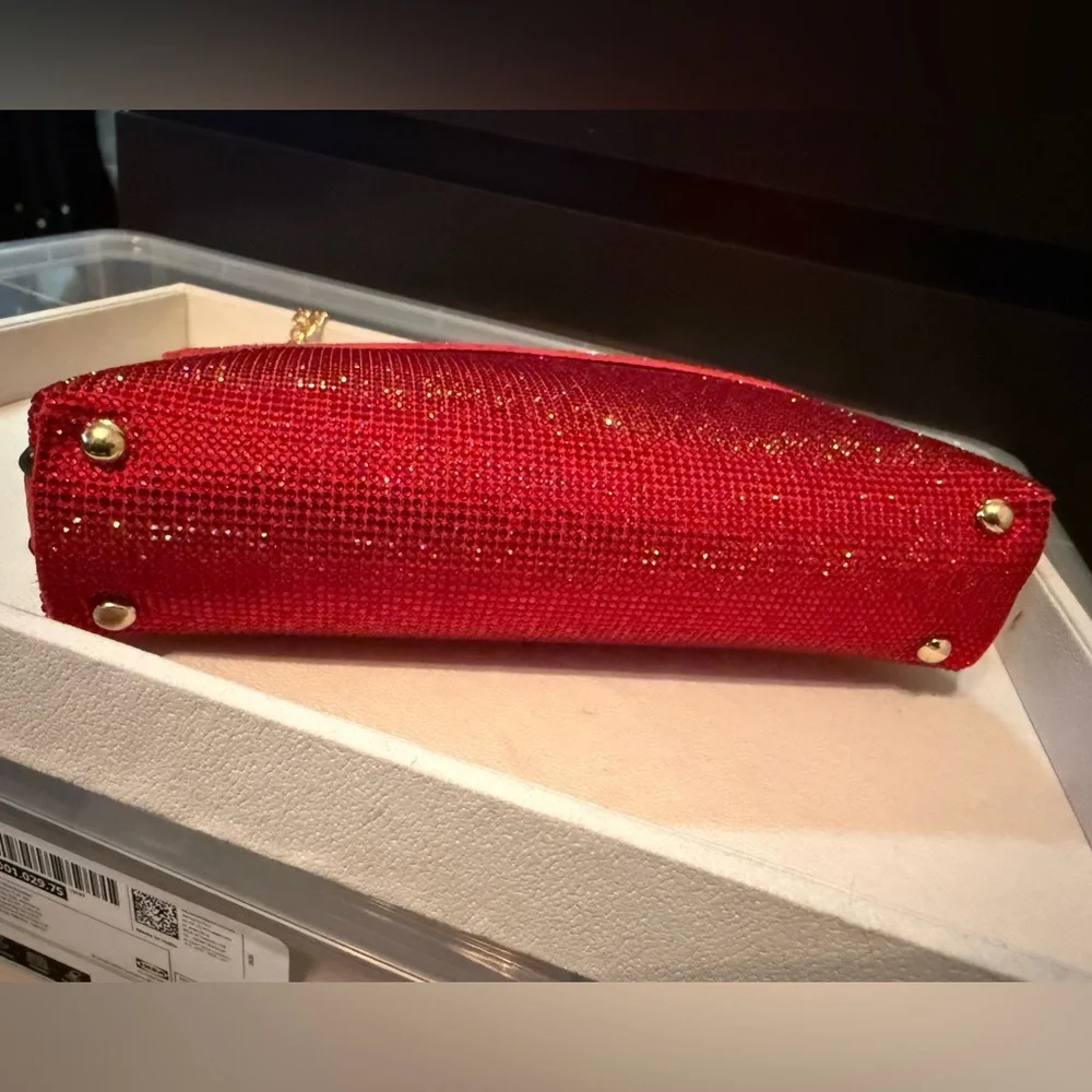 Elegant Red Clutch with Gold Chain